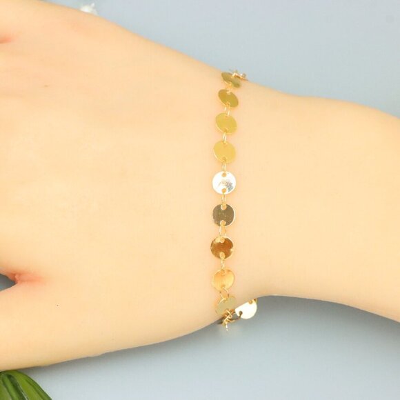 "Elegant & Trendy Bracelet, A Perfect Gift for Women, Thoughtful, EVCH1548 - Picture 2 of 10